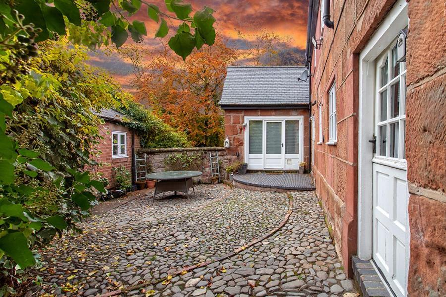 Pear Tree Cottage Courtyard Shrewsbury Extérieur photo