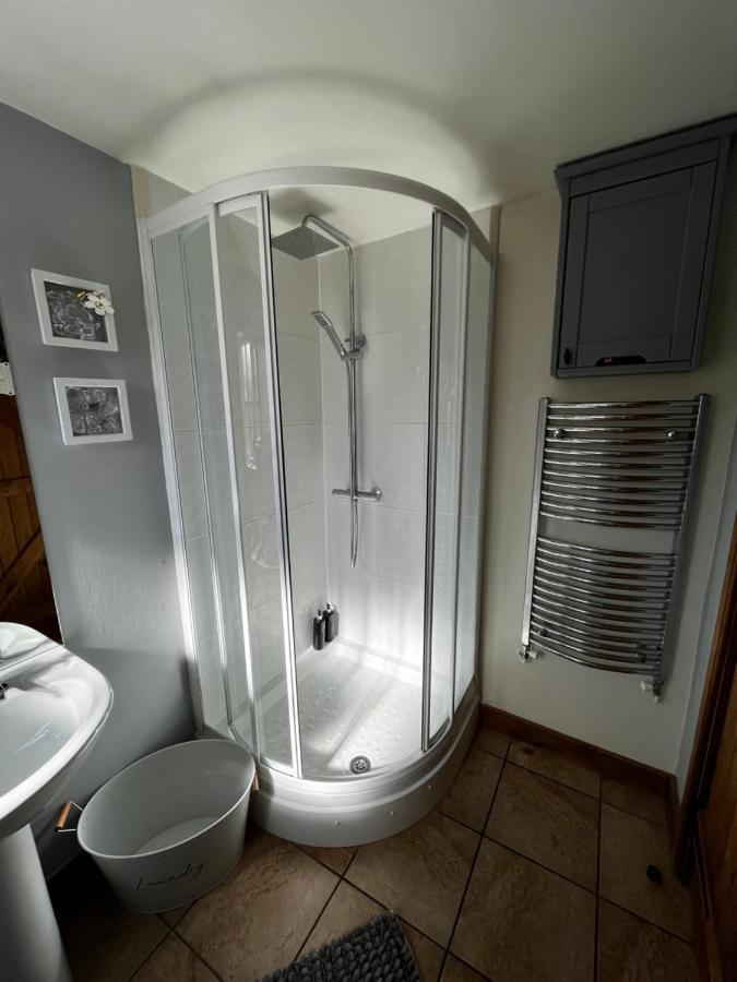 Pear Tree Cottage Courtyard Shrewsbury Extérieur photo